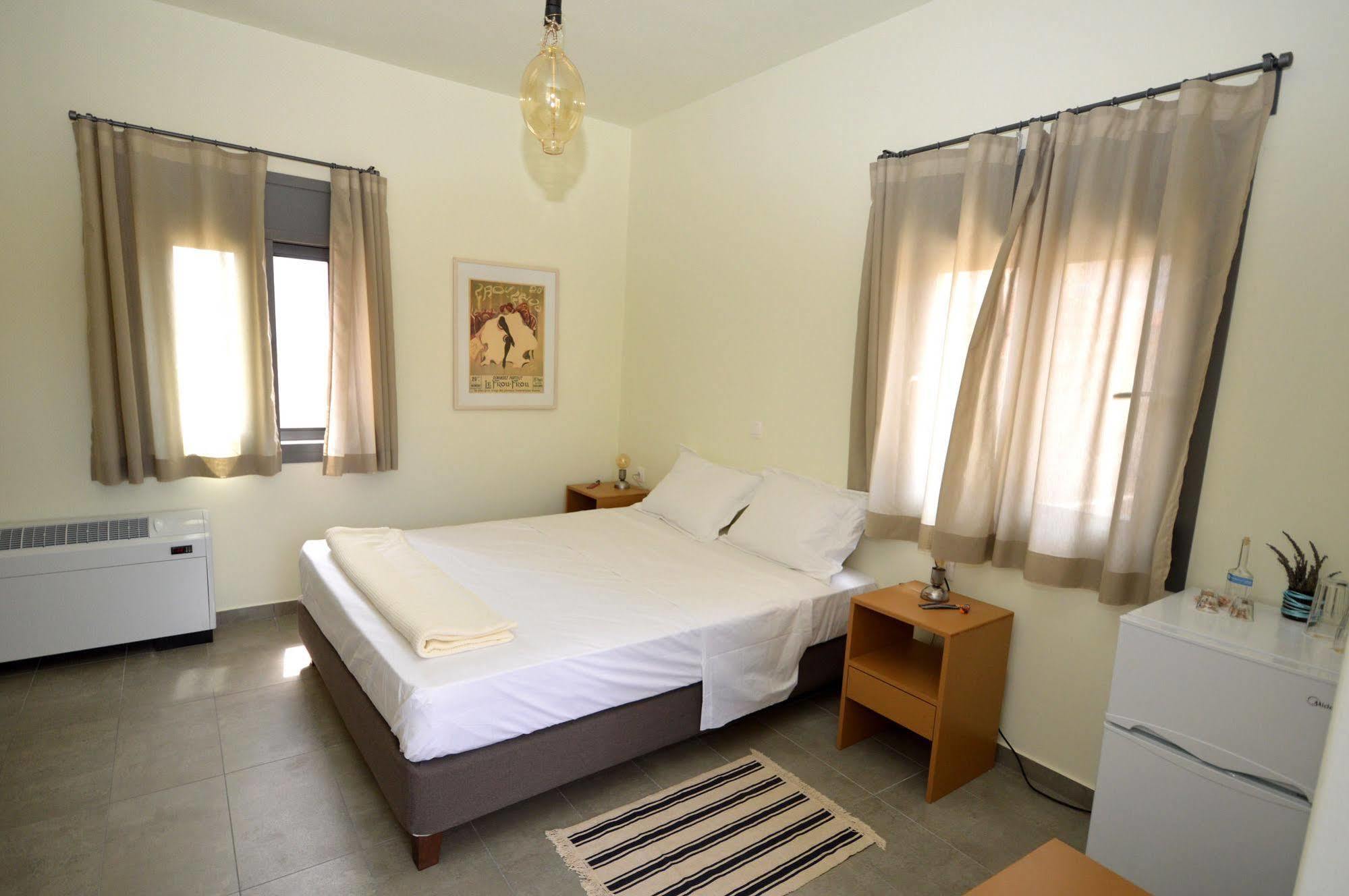 Апартаменты Aegina Bed & Culture Экстерьер фото