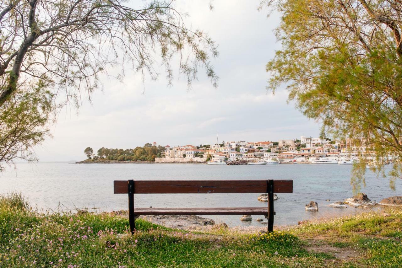 Апартаменты Aegina Bed & Culture Экстерьер фото