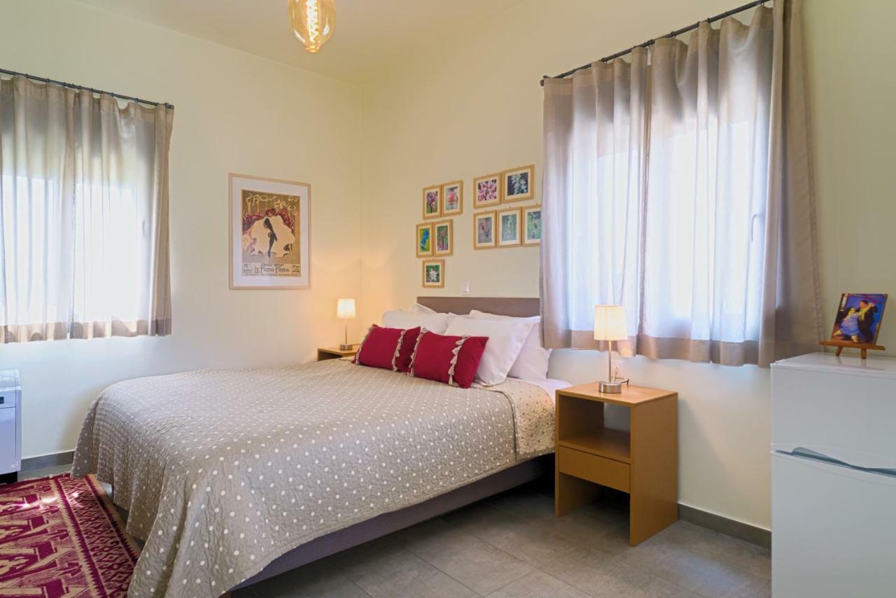Апартаменты Aegina Bed & Culture Экстерьер фото