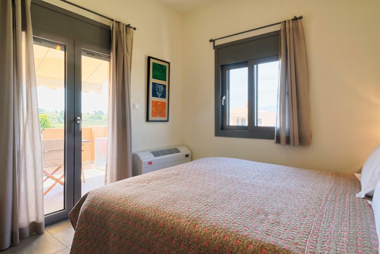 Апартаменты Aegina Bed & Culture Экстерьер фото
